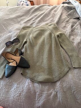 Loft Women’s Olive Knit Pullover Sweater - Casual Textured Crewneck M